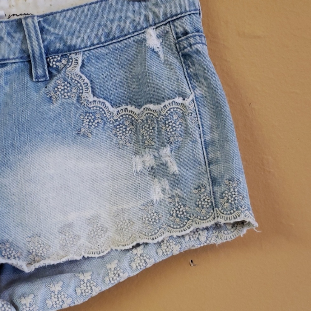 Element Jean Shorts - Picture 4 of 4